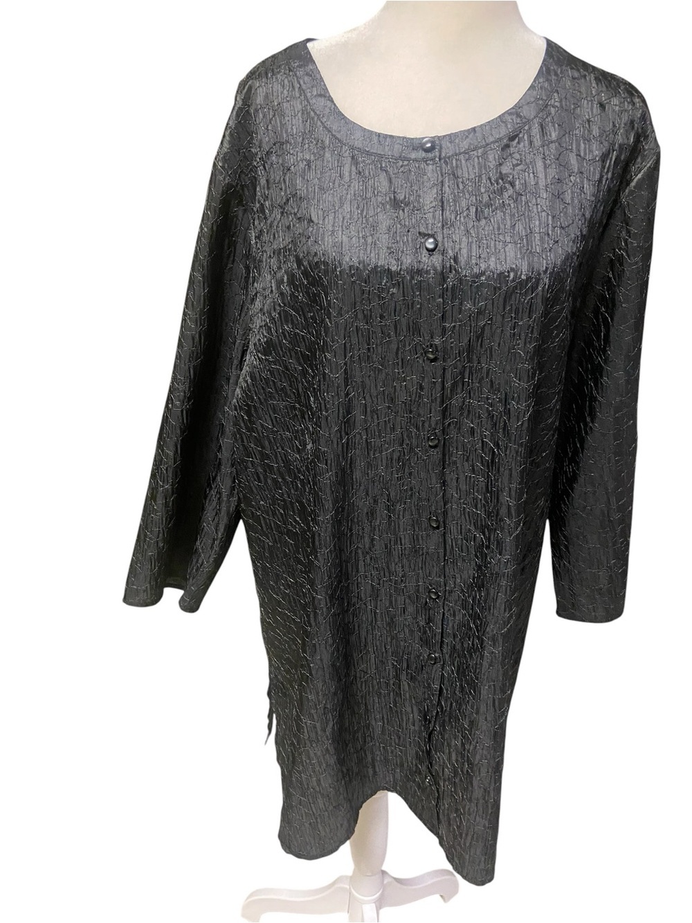 Chico's Black Crinkle Textured Tunic Button Down Shirt Jacket Size XL Collarless